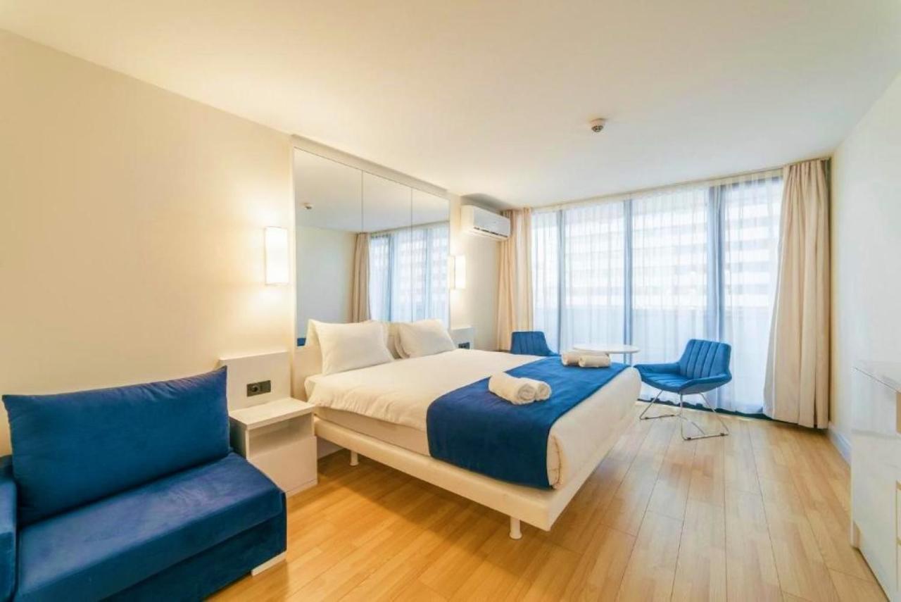 Luxury Sea View Apartments In Orbi City Batumi Bagian luar foto