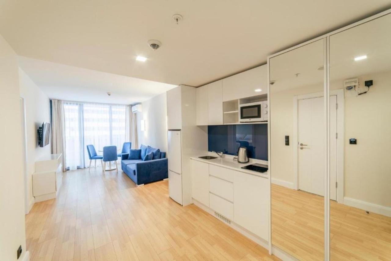 Luxury Sea View Apartments In Orbi City Batumi Bagian luar foto
