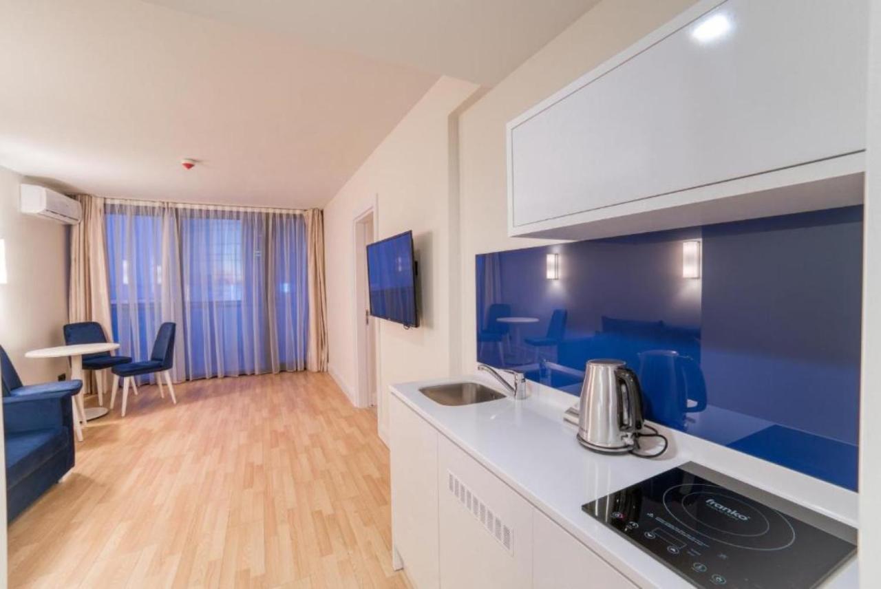 Luxury Sea View Apartments In Orbi City Batumi Bagian luar foto