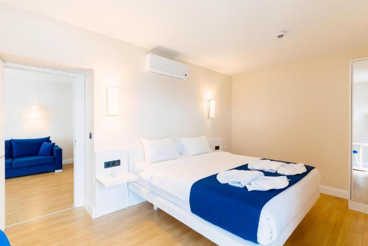 Luxury Sea View Apartments In Orbi City Batumi Bagian luar foto
