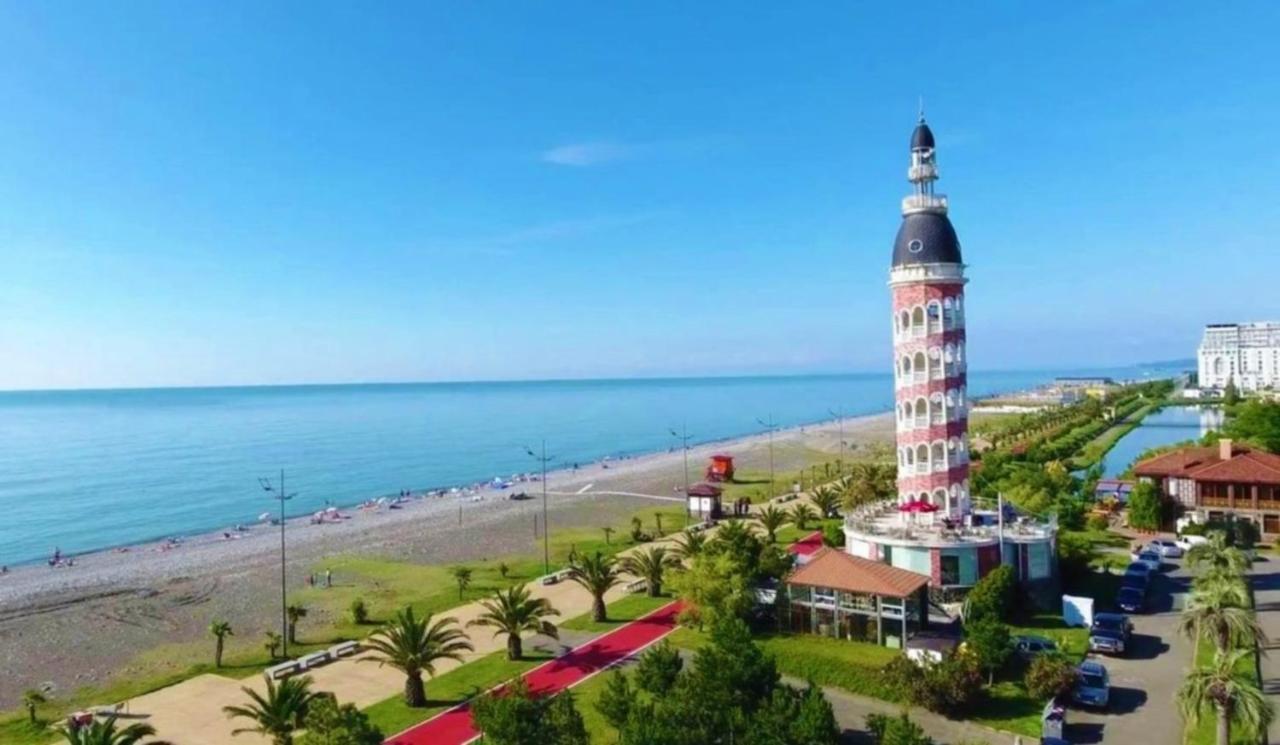 Luxury Sea View Apartments In Orbi City Batumi Bagian luar foto