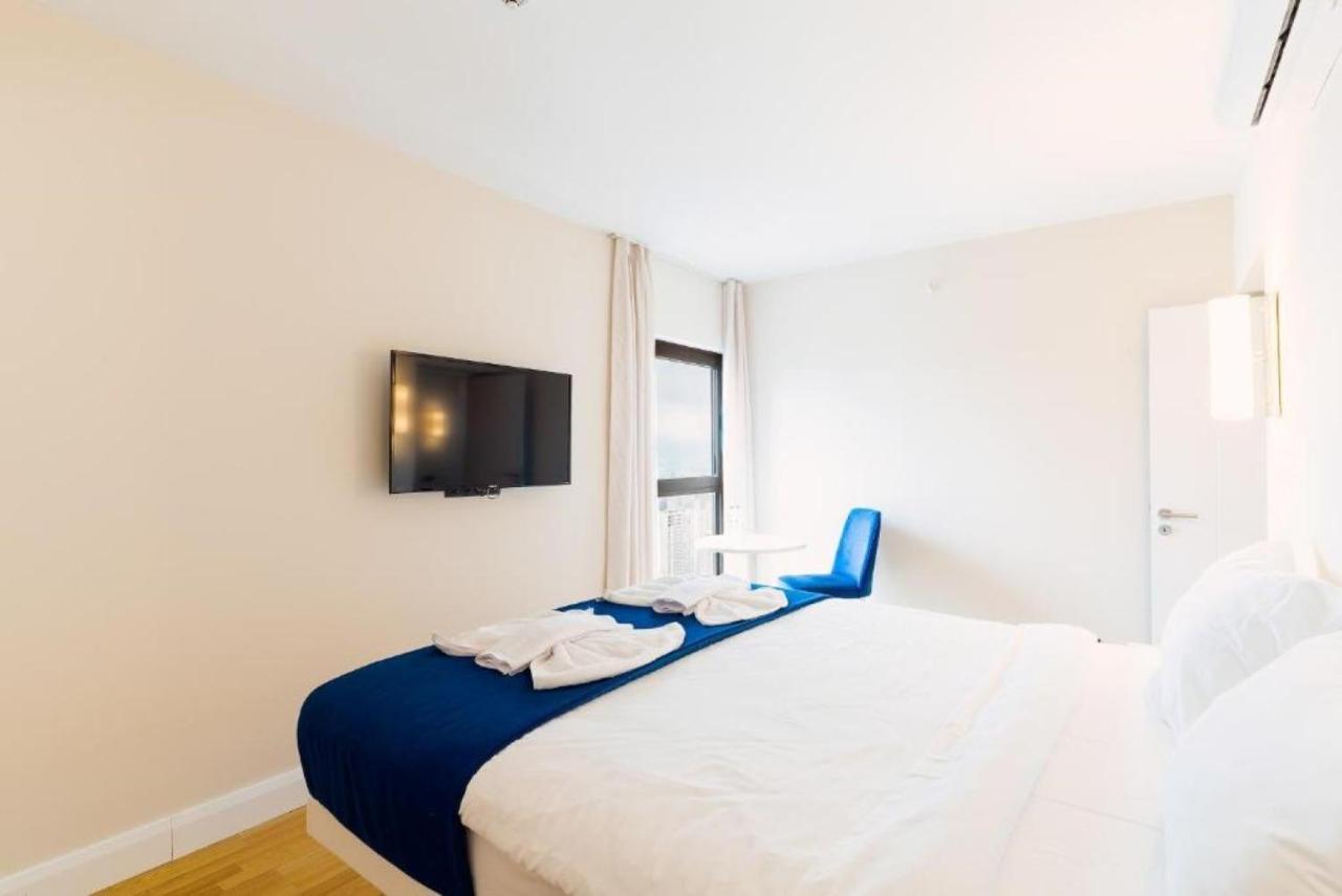 Luxury Sea View Apartments In Orbi City Batumi Bagian luar foto